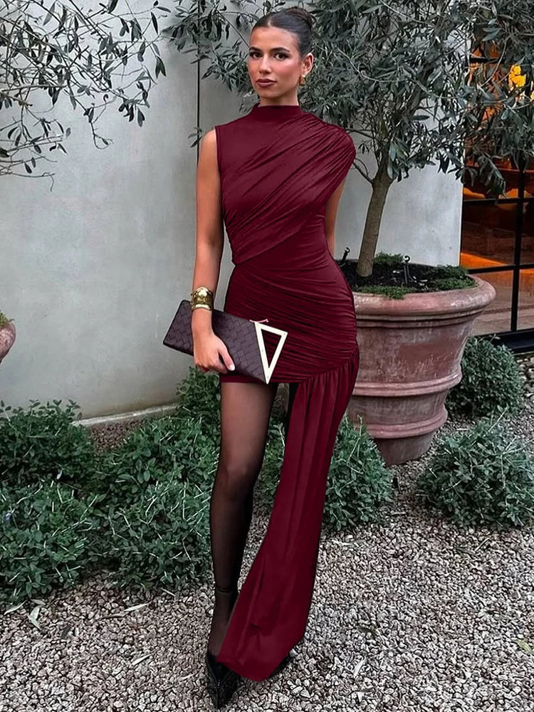 Ärmelloses, eng anliegendes langes Kleid | La Parisienne