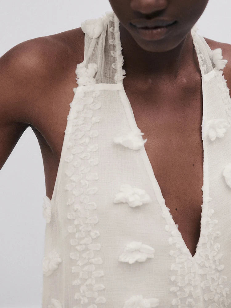 Elegantes langes Kleid mit Stickerei | La Parisienne