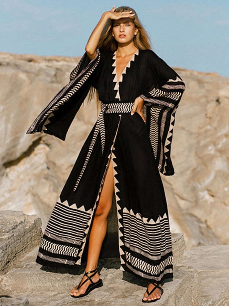Sommerlich eleganter Kimono || La Parisienne