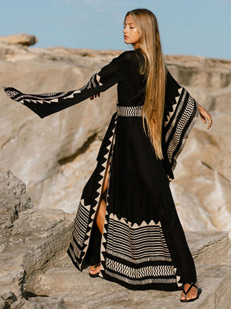 Sommerlich eleganter Kimono || La Parisienne
