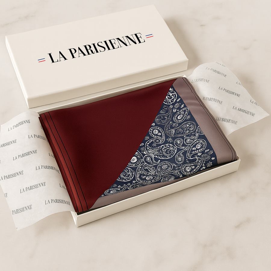 Sophisticated 100% Silk Square für Frauen | The Parisian 