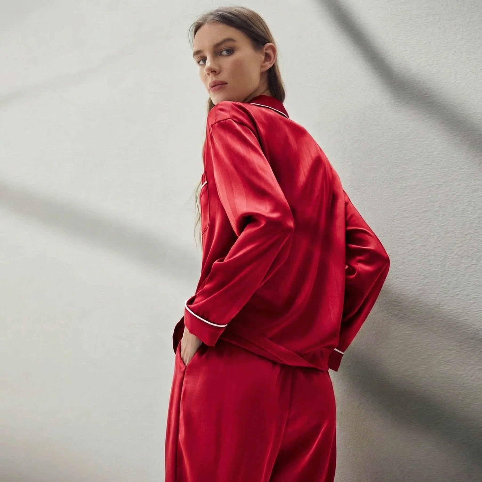 Langärmeliger Pyjama für Damen aus 100 % Seide | La Parisienne